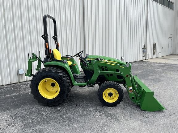 Image of John Deere 3032E equipment image 1