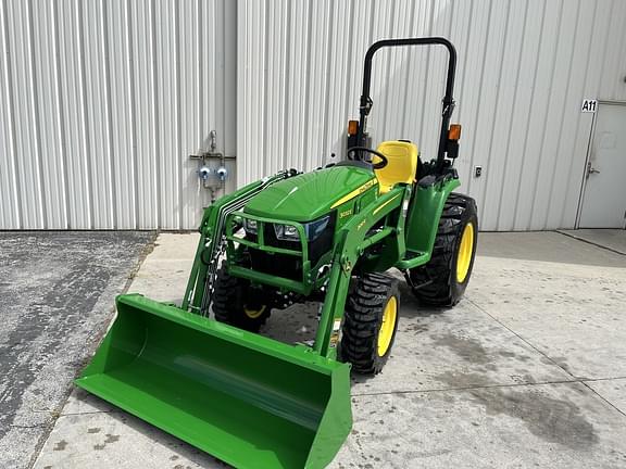 Image of John Deere 3032E Primary image