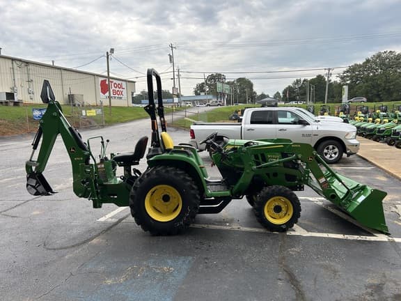 Image of John Deere 3032E equipment image 3