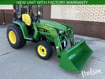 Main image John Deere 3032E