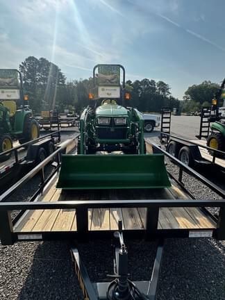 Image of John Deere 3032E Primary image