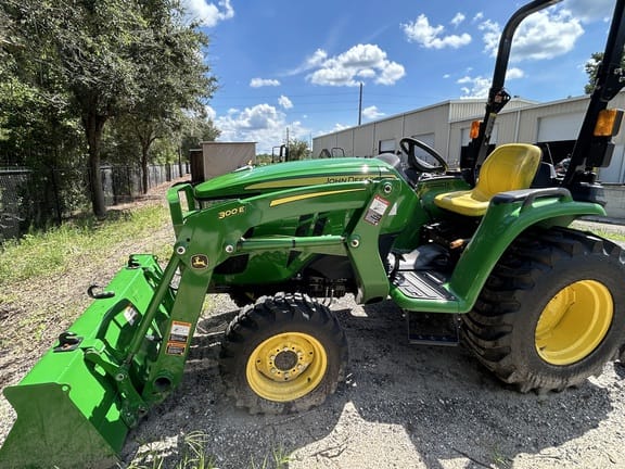 2025 John Deere 3032E Equipment Image0