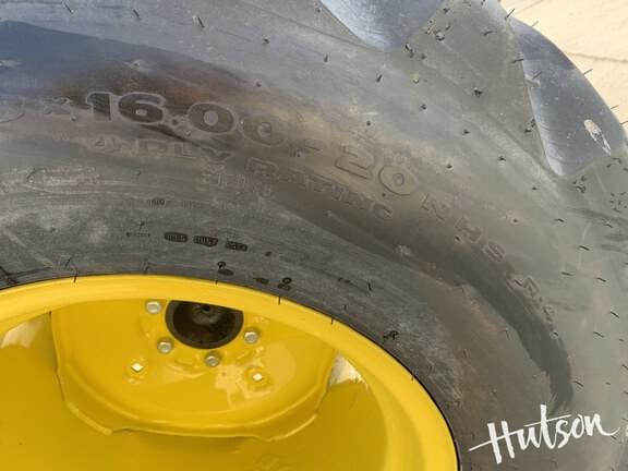 Image of John Deere 3032E equipment image 4