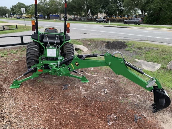 Image of John Deere 3032E equipment image 3