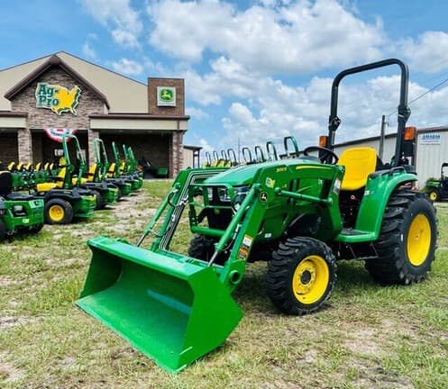 Image of John Deere 3032E equipment image 1
