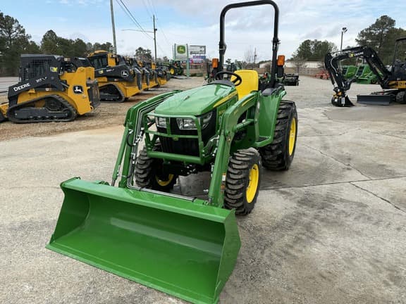 Image of John Deere 3032E equipment image 1
