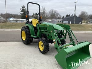 2025 John Deere 3032E Image