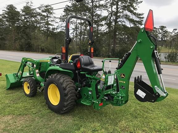 Image of John Deere 3032E equipment image 3