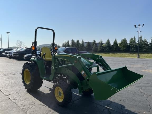 Image of John Deere 3033R equipment image 3