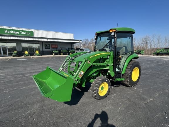 Image of John Deere 3033R Primary image