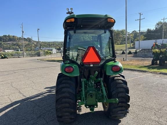 Image of John Deere 3033R equipment image 3