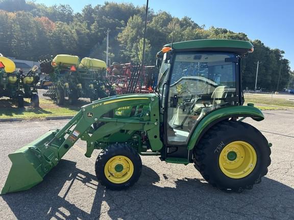 Image of John Deere 3033R equipment image 1