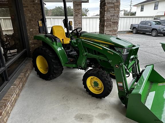 Image of John Deere 3035D equipment image 2