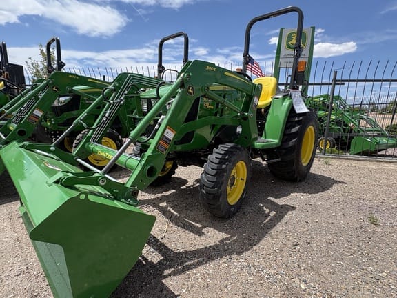 2025 John Deere 3038E Equipment Image0