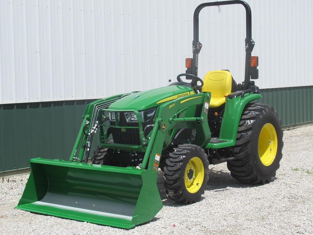 Image of John Deere 3038E Image 0