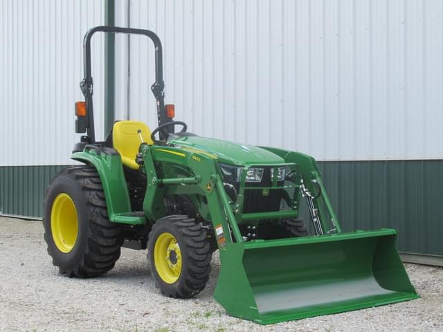 Image of John Deere 3038E equipment image 1