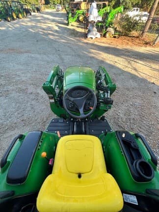 Image of John Deere 3038E equipment image 2