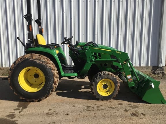 Image of John Deere 3038E equipment image 1