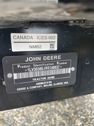 Image of John Deere 3038E equipment image 1