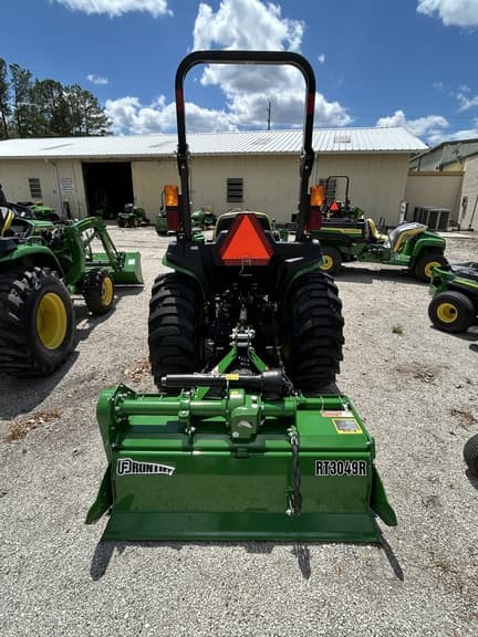 Image of John Deere 3038E equipment image 3