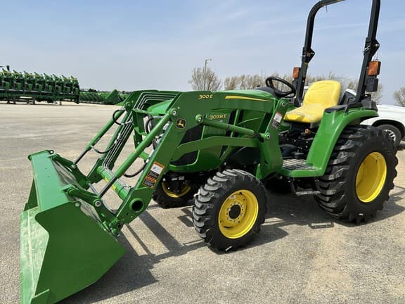 Image of John Deere 3038E Primary image