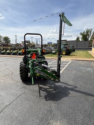 Image of John Deere 3038E equipment image 1