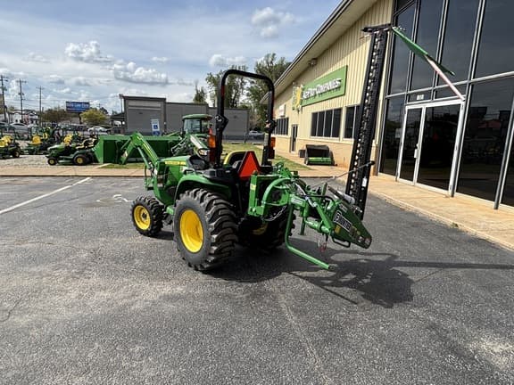 Image of John Deere 3038E equipment image 3