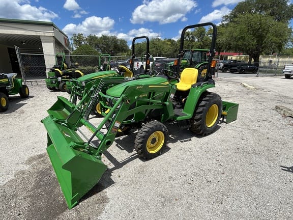 2025 John Deere 3038E Equipment Image0