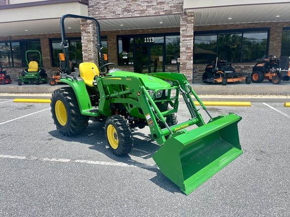 2025 John Deere 3038E Equipment Image0