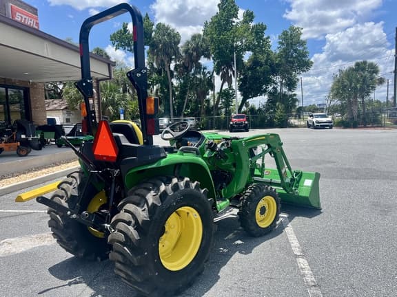 Image of John Deere 3038E equipment image 2