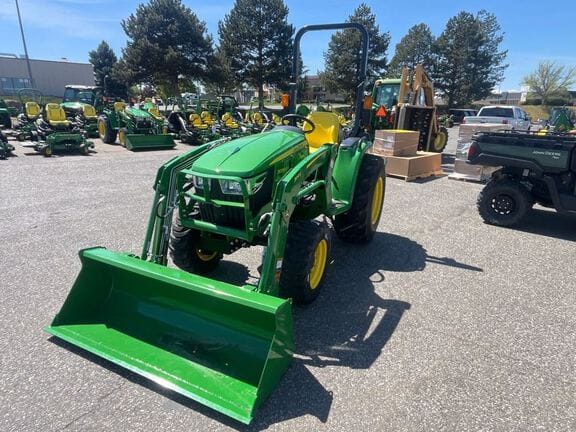 2025 John Deere 3038E Equipment Image0
