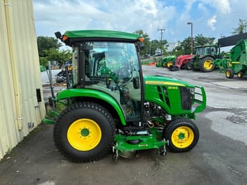 Main image John Deere 3039R