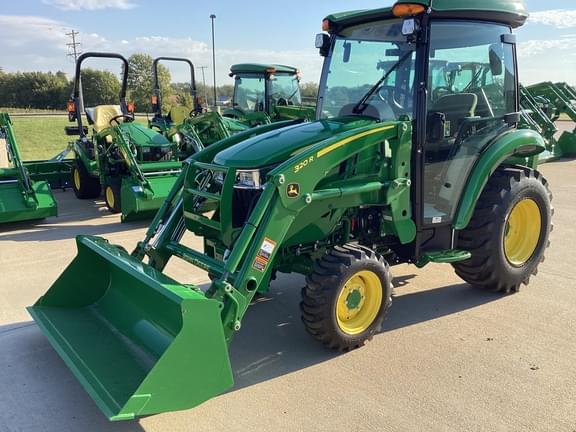 Image of John Deere 3039R equipment image 2