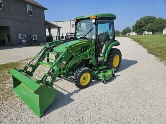2025 John Deere 3039R Equipment Image0