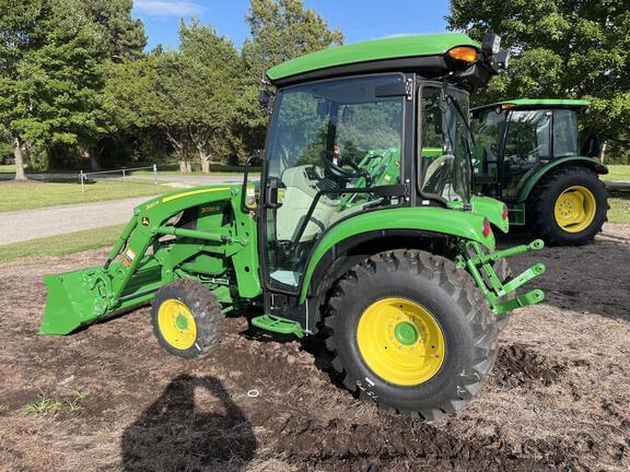 Image of John Deere 3039R Primary image