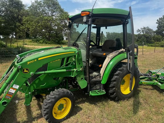 Image of John Deere 3039R Primary image