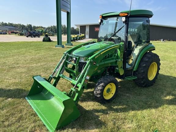 Image of John Deere 3039R Primary image