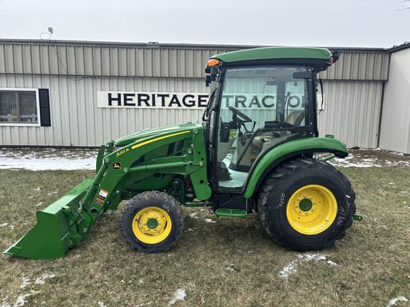 Image of John Deere 3039R equipment image 1