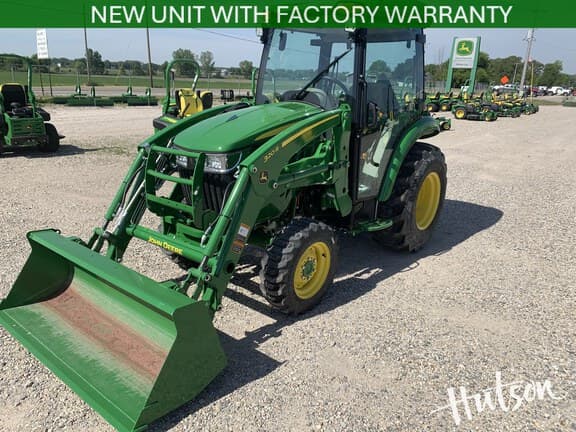 Image of John Deere 3039R equipment image 1