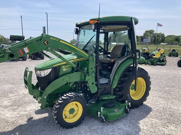 Image of John Deere 3039R equipment image 1