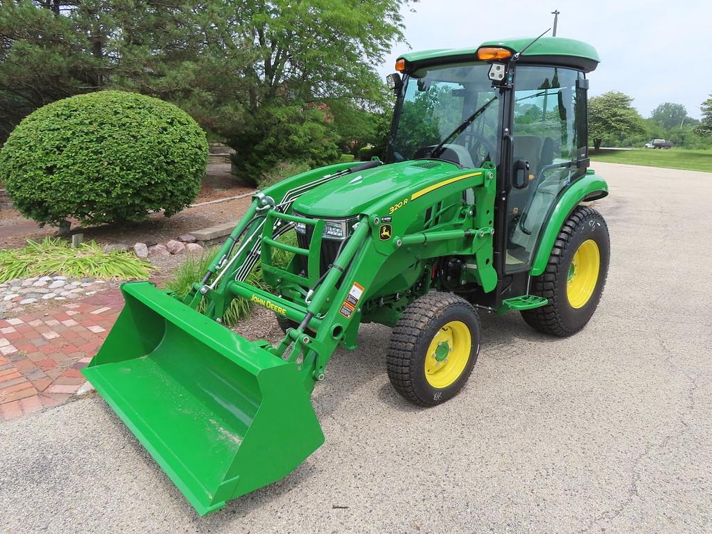 Image of John Deere 3039R Primary image