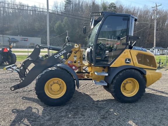 Image of John Deere 304G equipment image 1