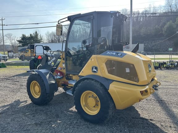 Image of John Deere 304G equipment image 2