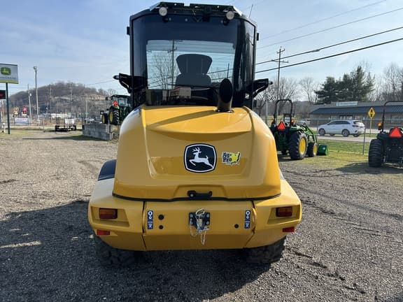 Image of John Deere 304G equipment image 3