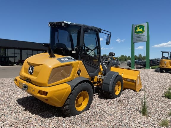 Image of John Deere 304G equipment image 4