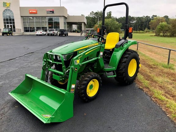 2025 John Deere 3043D Equipment Image0