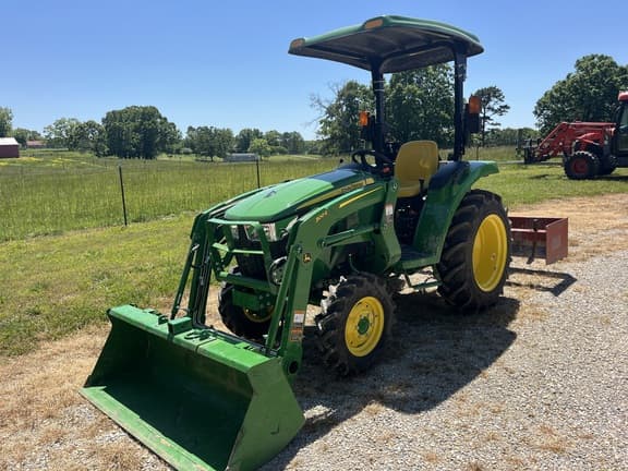 Image of John Deere 3043D Primary image