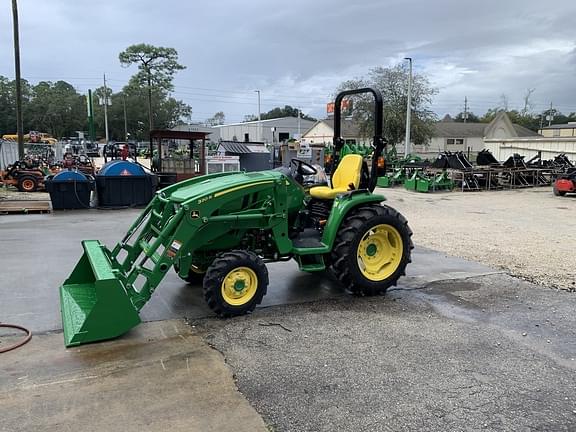 Image of John Deere 3046R Primary image