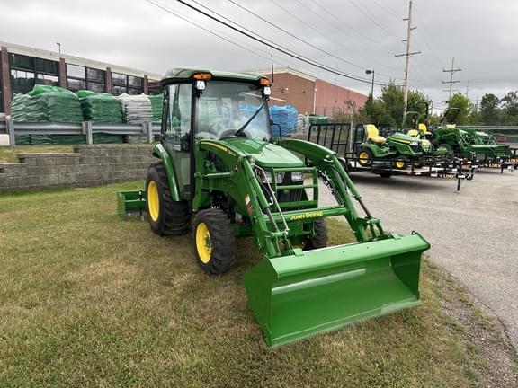 Image of John Deere 3046R equipment image 1