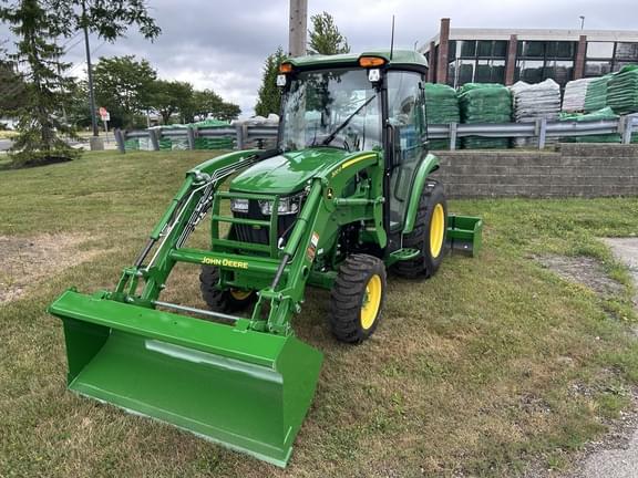 Image of John Deere 3046R Primary image